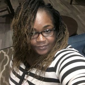 Meet your Posher, Krystal